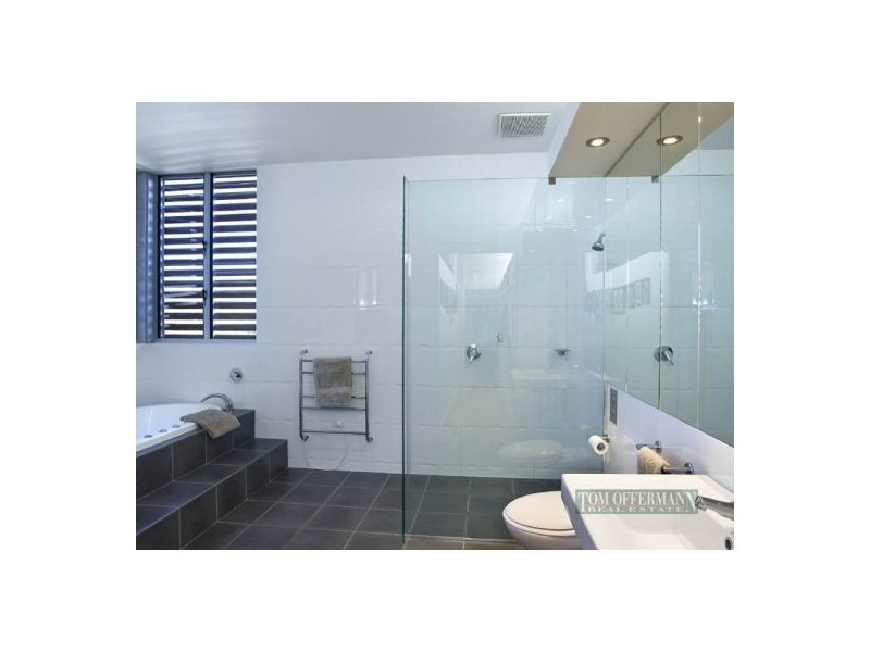 2 Noosa Dunes, Castaways Beach QLD 4567