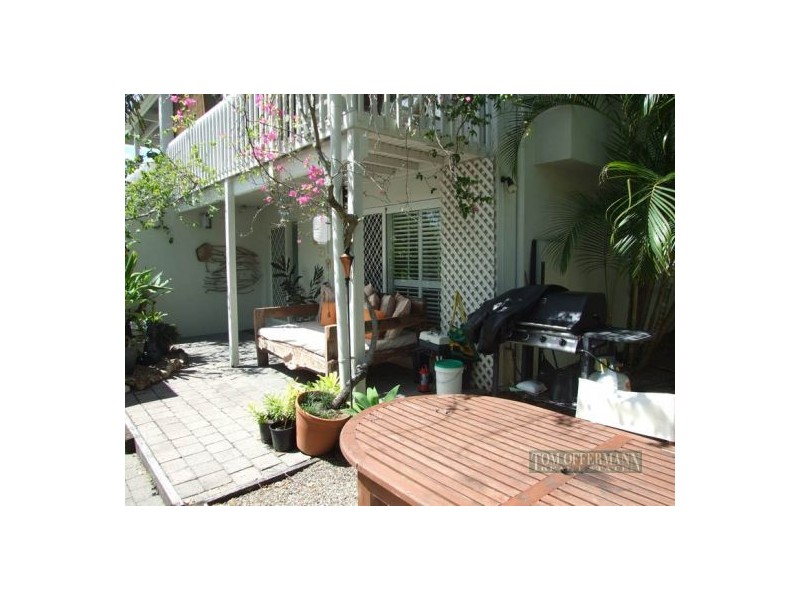 2/6 Woorookool Place, Noosaville QLD 4566