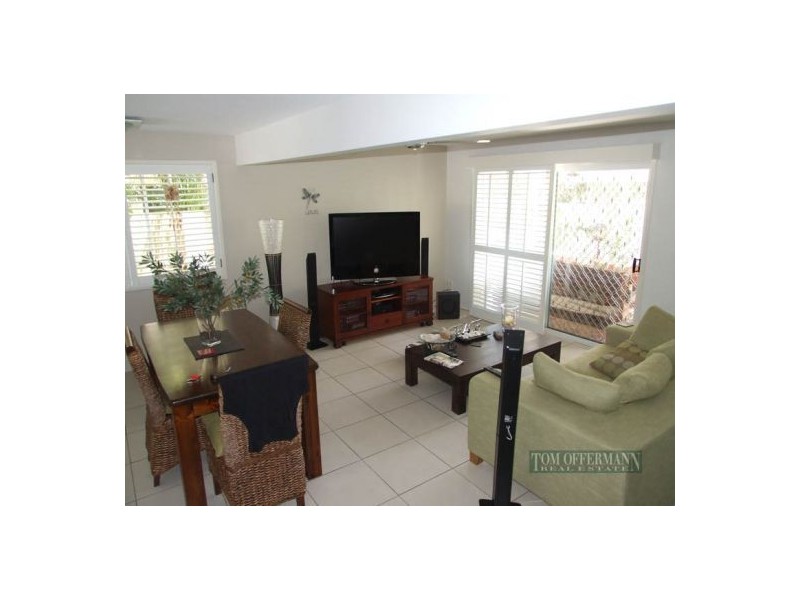 2/6 Woorookool Place, Noosaville QLD 4566