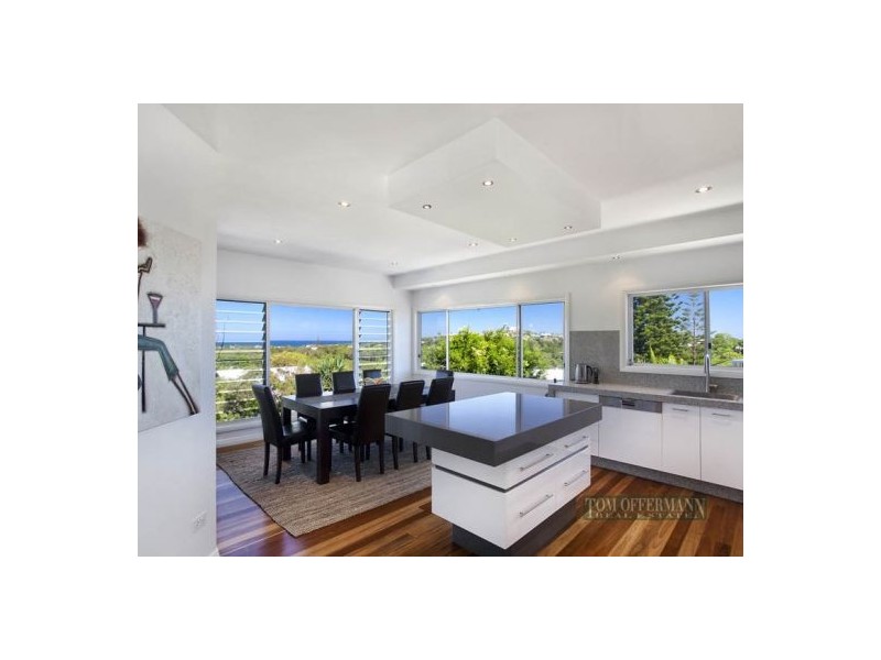 94 Persimmon Dr, Peregian Beach QLD 4573