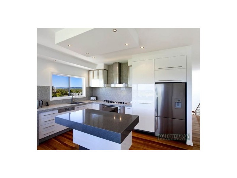 94 Persimmon Dr, Peregian Beach QLD 4573