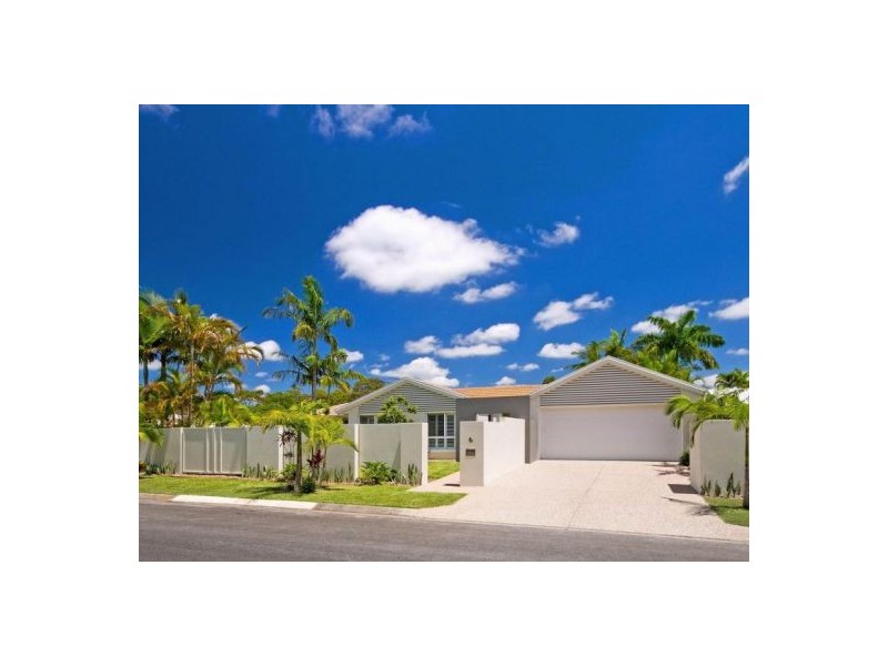 6 Seashell Place, Noosa Waters QLD 4566