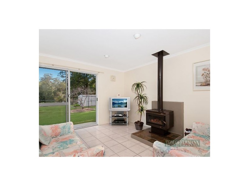 5 Kingsgate Drive, Tinbeerwah QLD 4563