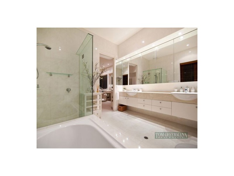 527/61 Noosa Springs Dr, Noosa Springs QLD 4567