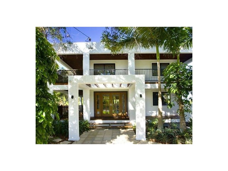 8 Allambi Terrace, Noosa Heads QLD 4567