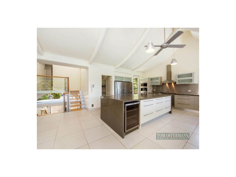 4 Noosa Parade, Noosa Heads QLD 4567