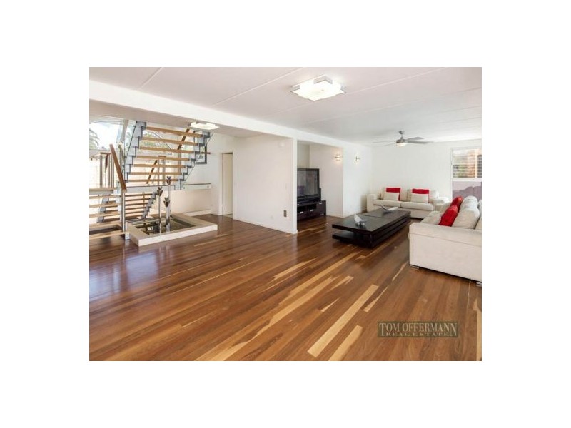 4 Noosa Parade, Noosa Heads QLD 4567