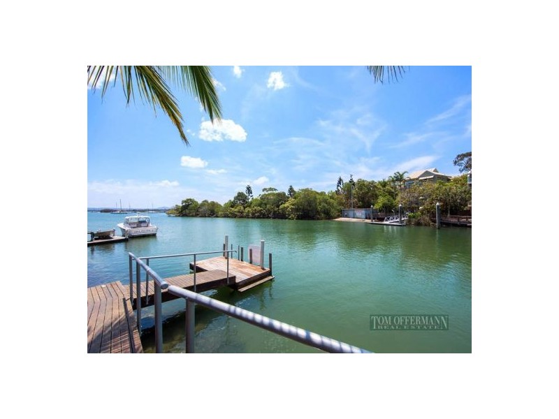4 Noosa Parade, Noosa Heads QLD 4567