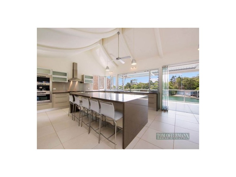 4 Noosa Parade, Noosa Heads QLD 4567