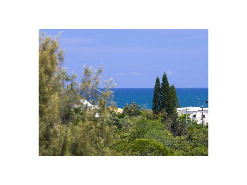 12 Captains Court, Sunrise Beach QLD 4567