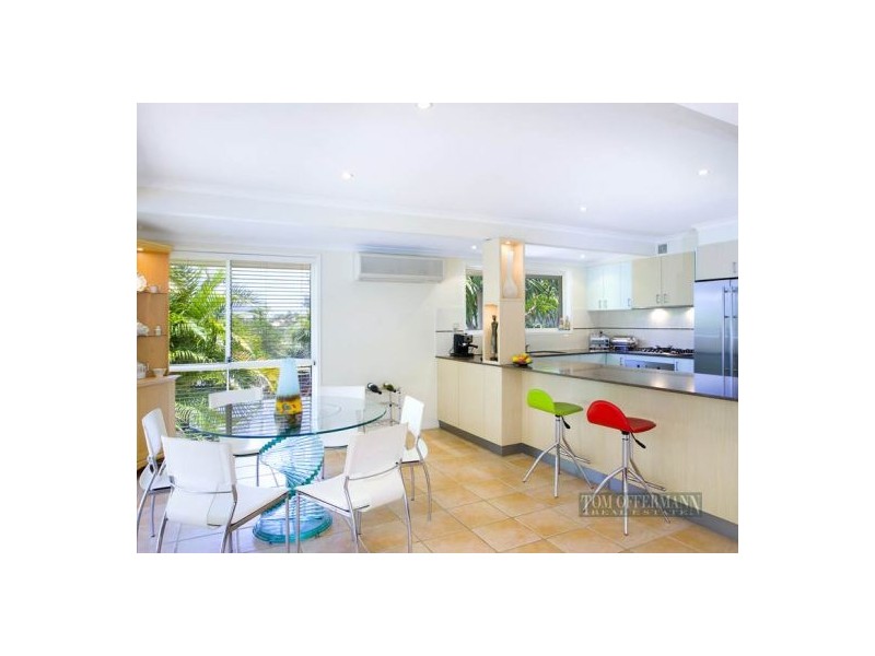 12 Captains Court, Sunrise Beach QLD 4567