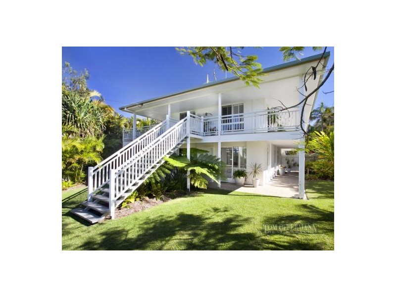 6 Orient St, Corner of Newfield St, Sunrise Beach QLD 4567