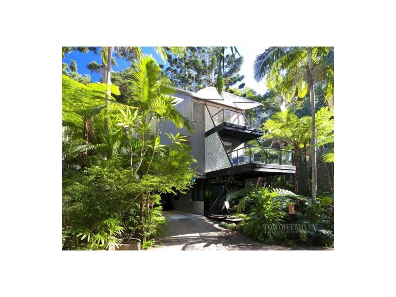 Villa 2 22 – 26 Mitti St, Little Cove QLD 4567