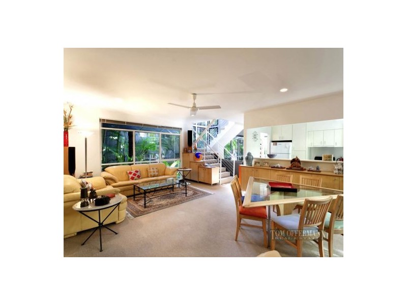 Villa 2 22 – 26 Mitti St, Little Cove QLD 4567