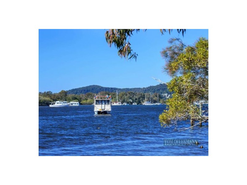 41 Hilton Esplanade, Tewantin QLD 4565