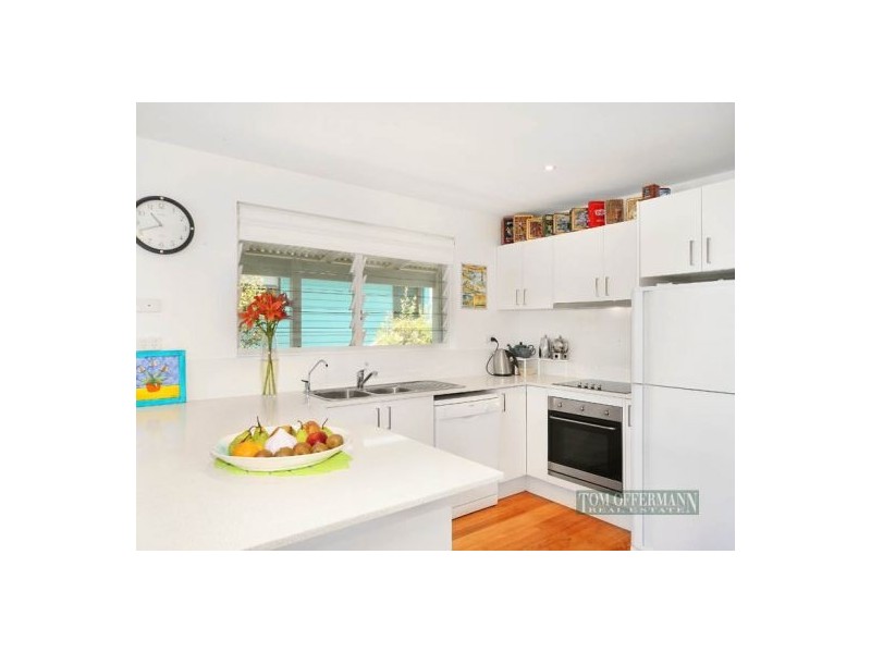 2/20 Orealla Crescent, Sunrise Beach QLD 4567