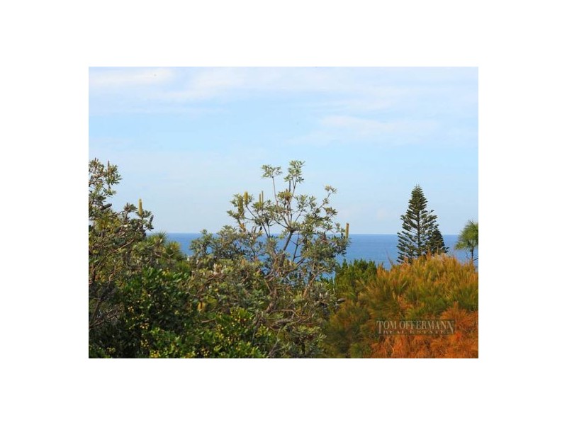 2/20 Orealla Crescent, Sunrise Beach QLD 4567