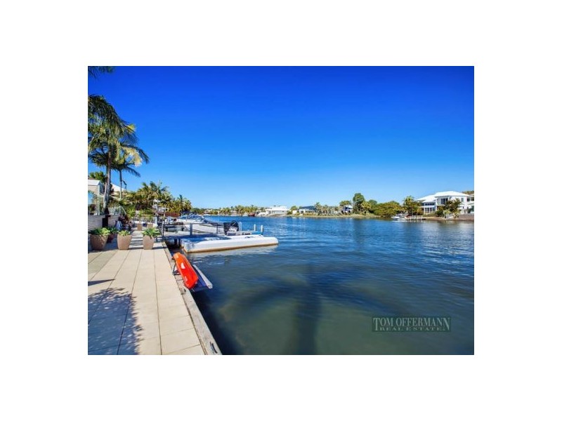 1/5 Sunseeker Close, Noosa Waters QLD 4566