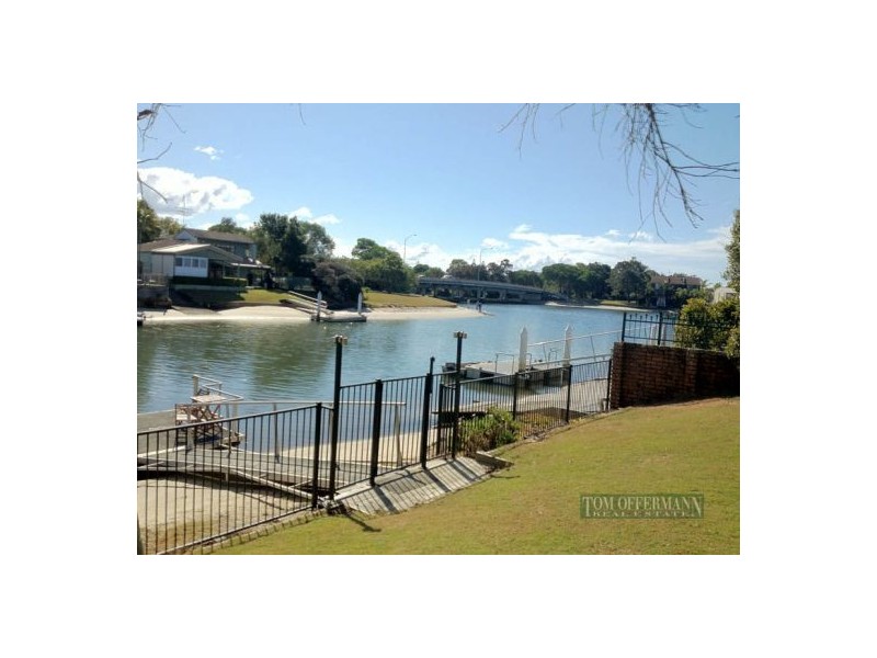 15 Wyuna Dr, Noosaville QLD 4566