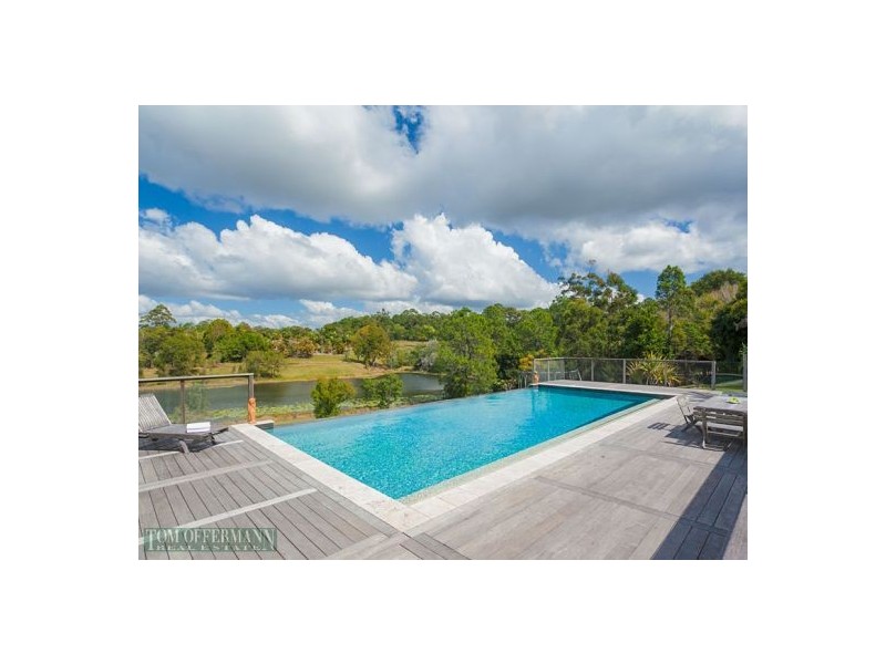 82 Cooks Rd, Tinbeerwah QLD 4563