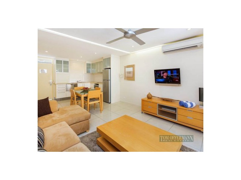 204/5 Hastings St, Noosa Heads QLD 4567