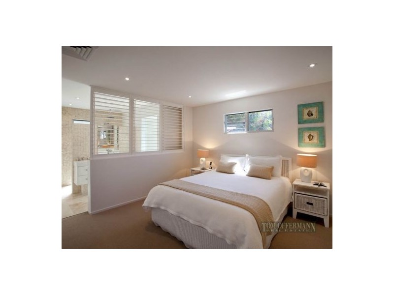 12 Arakoon Crescent, Sunshine Beach QLD 4567