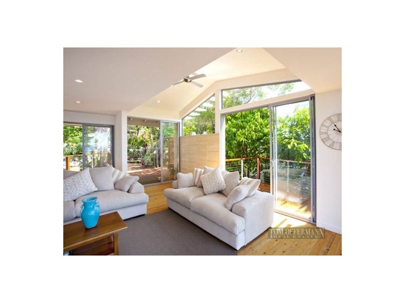 12 Seaview Tce, Sunshine Beach QLD 4567