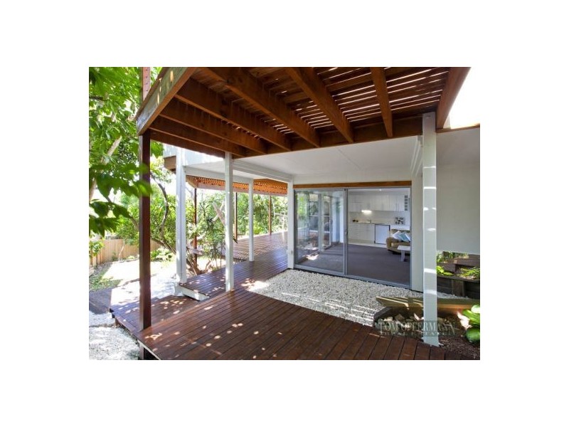 12 Seaview Tce, Sunshine Beach QLD 4567