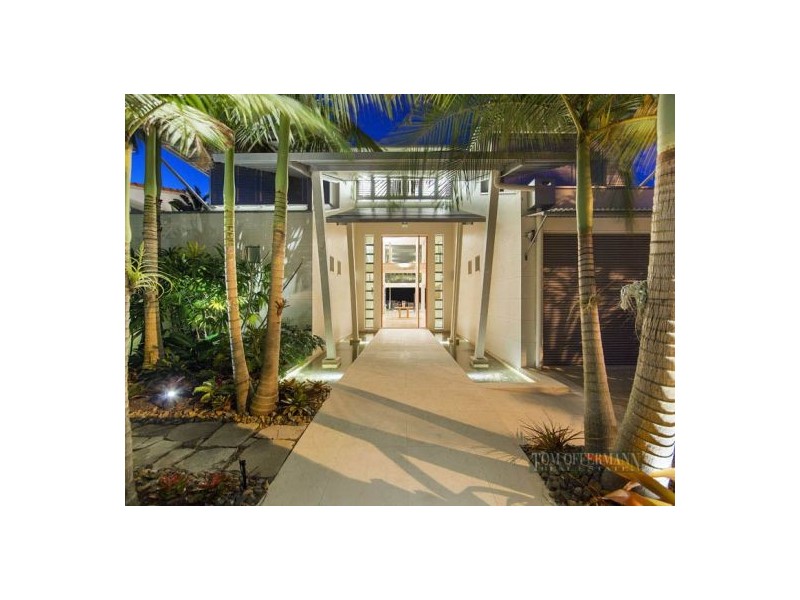 12 Noosa Parade, Noosa Heads QLD 4567