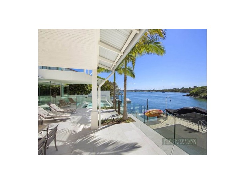 12 Noosa Parade, Noosa Heads QLD 4567