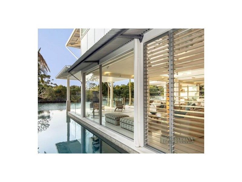 12 Noosa Parade, Noosa Heads QLD 4567