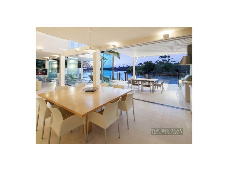12 Noosa Parade, Noosa Heads QLD 4567