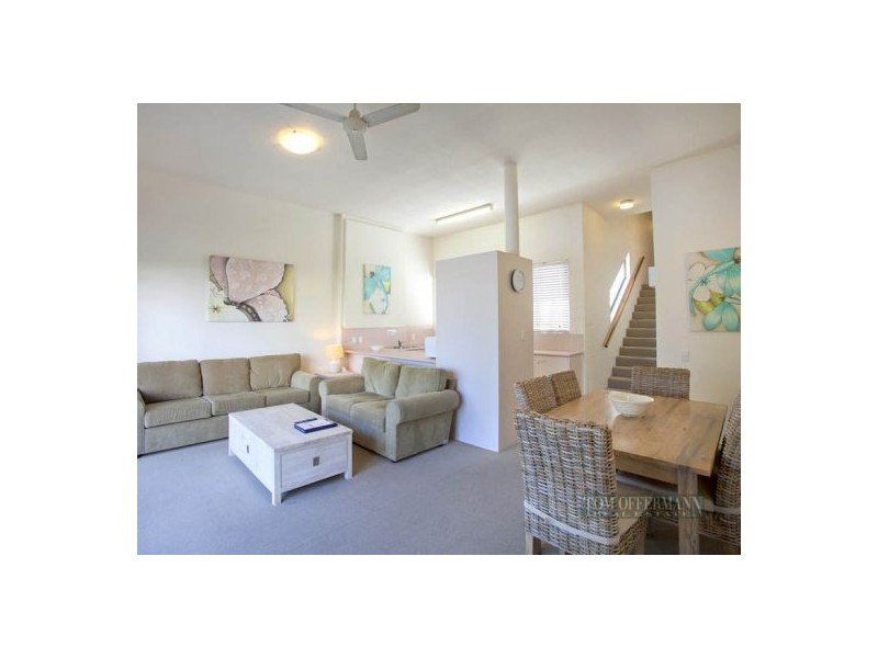2/1 Quamby Place, Noosa Heads QLD 4567