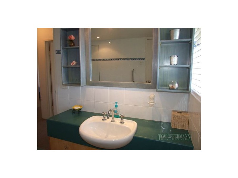 5 Sunseeker Lodge, 2 Pilchers Gap, Sunshine Beach QLD 4567