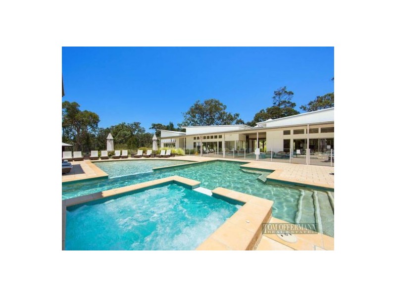 62 Beach Road Holiday Homes, Noosa North Shore QLD 4565