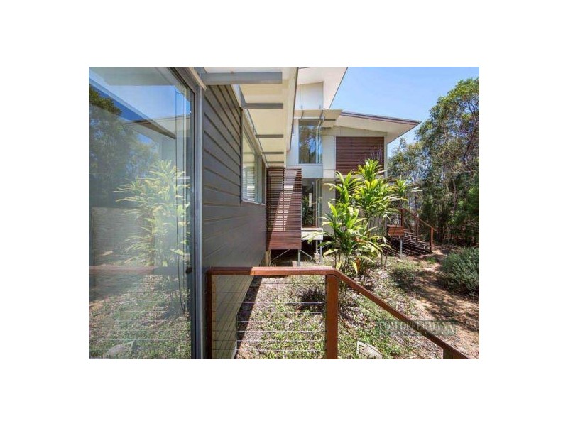 62 Beach Road Holiday Homes, Noosa North Shore QLD 4565