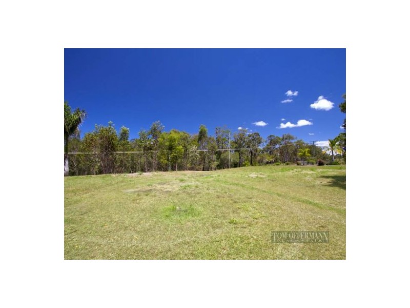 21 Lake Weyba Drive, Weyba Downs, Doonan QLD 4562