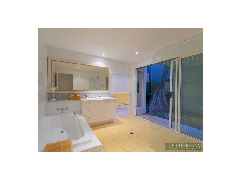 52 Seaview Terrace, Sunshine Beach QLD 4567