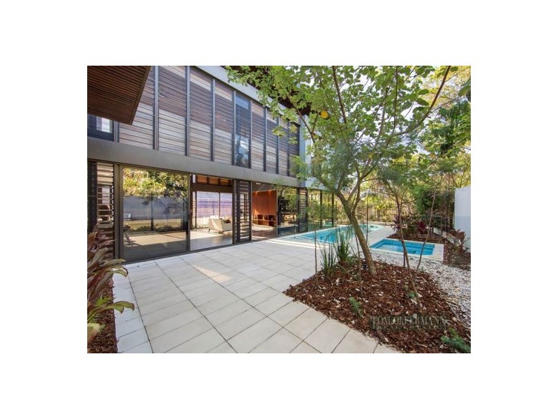 11 Wild Apple Court, Noosa Heads QLD 4567