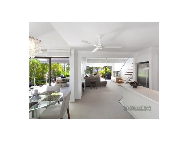 1/2 Barbados Cres, Noosaville QLD 4566