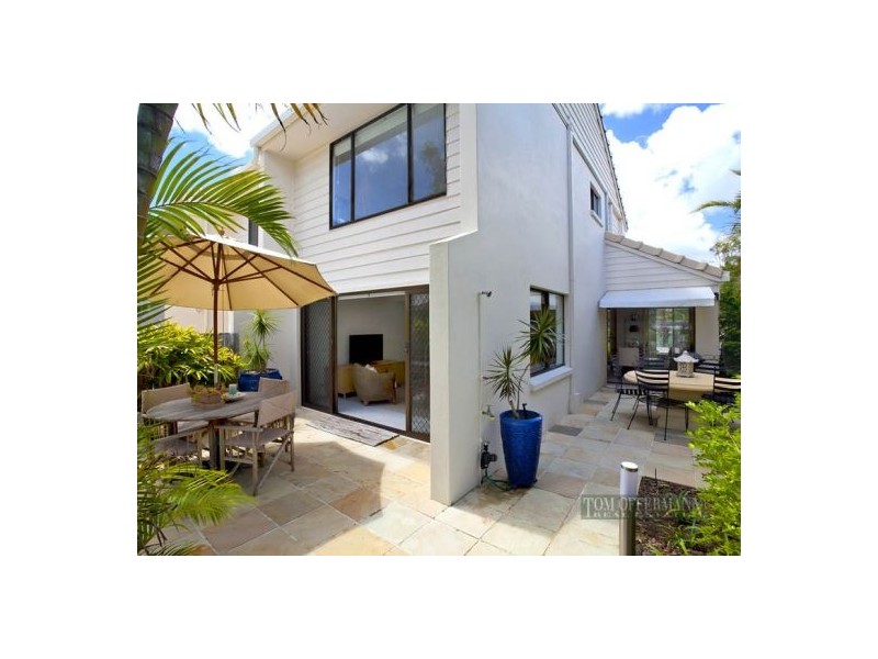 1/2 Barbados Cres, Noosaville QLD 4566