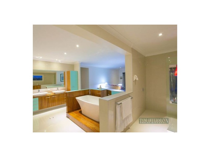 83 Shorehaven Drive, Noosa Waters QLD 4566