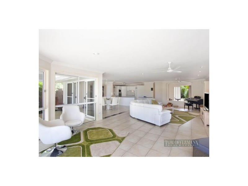 101 Shorehaven Drive, Noosa Waters QLD 4566