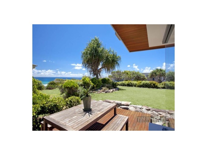 9 Noosa Dunes, 512 David Low Way, Castaways Beach QLD 4567