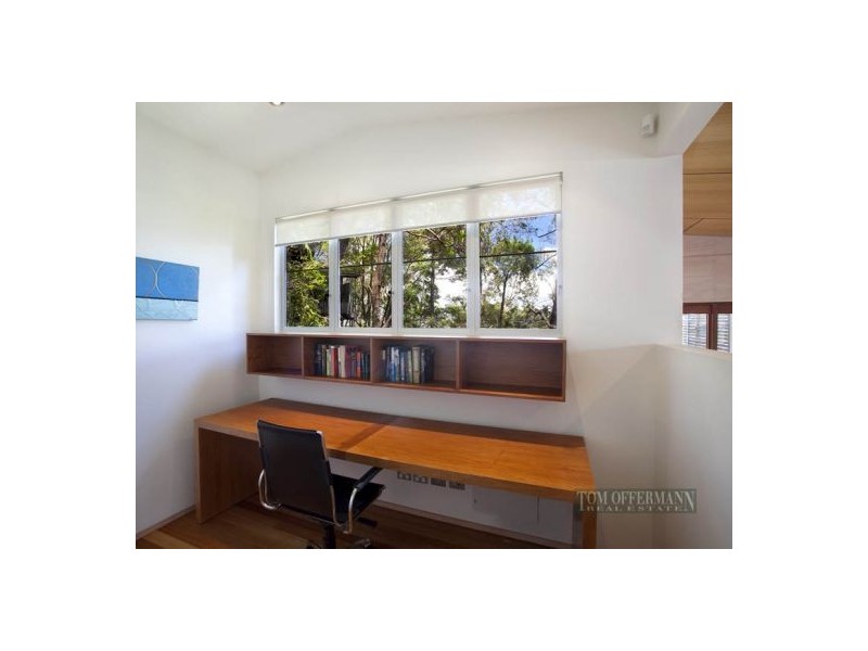 10 Bayview Road, Little Cove QLD 4567