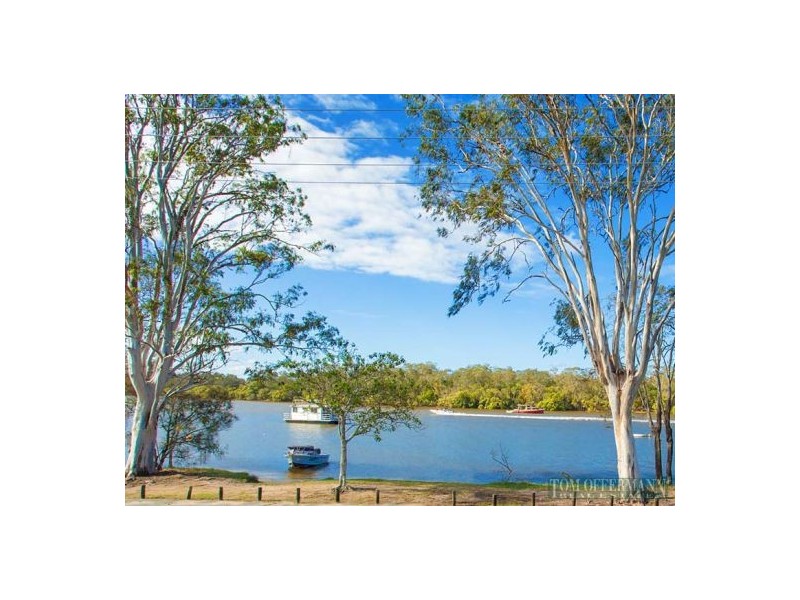 27 Hilton Esplanade, Tewantin QLD 4565