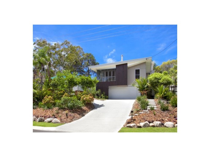 9 Nairana Rest, Noosa Heads QLD 4567
