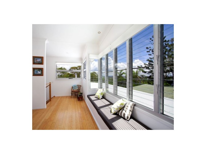 9 Nairana Rest, Noosa Heads QLD 4567