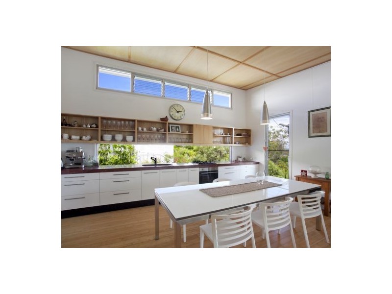 9 Nairana Rest, Noosa Heads QLD 4567