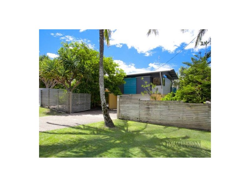 8 Belmore Tce, Sunshine Beach QLD 4567
